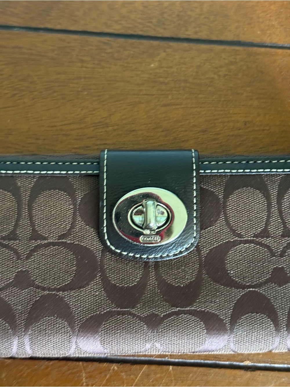Coach Y2K Chocolate Brown Jacquard Signature Turnlock Bifold Wallet - Picture 3 of 6